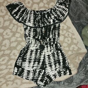 Derek Heart Black and White Romper